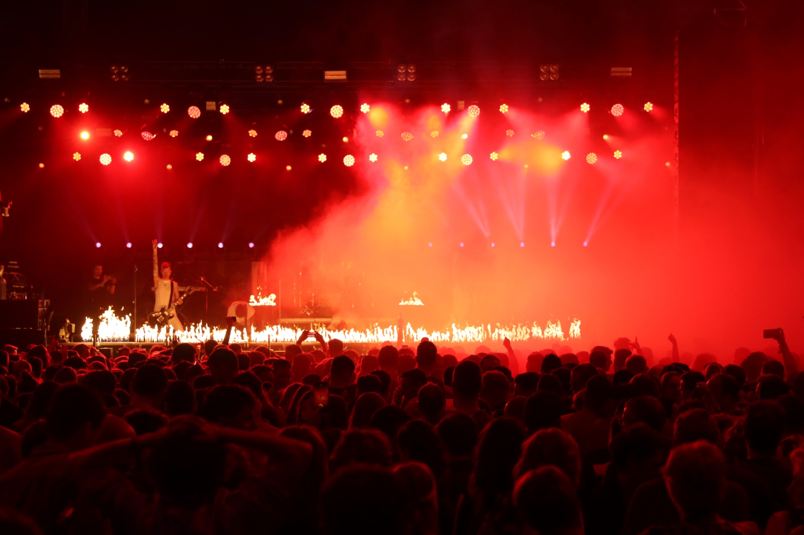 The Dirty Daddies     (14)